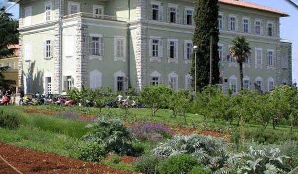 Video: Istarska maneštra na Izletištu Pekici