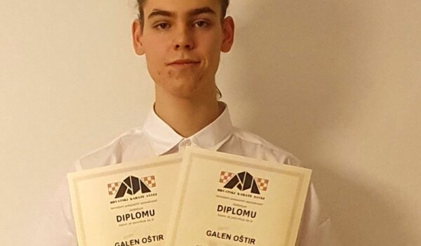 Galen Oštir uspješno položio za županijska karate sudačka zvanja