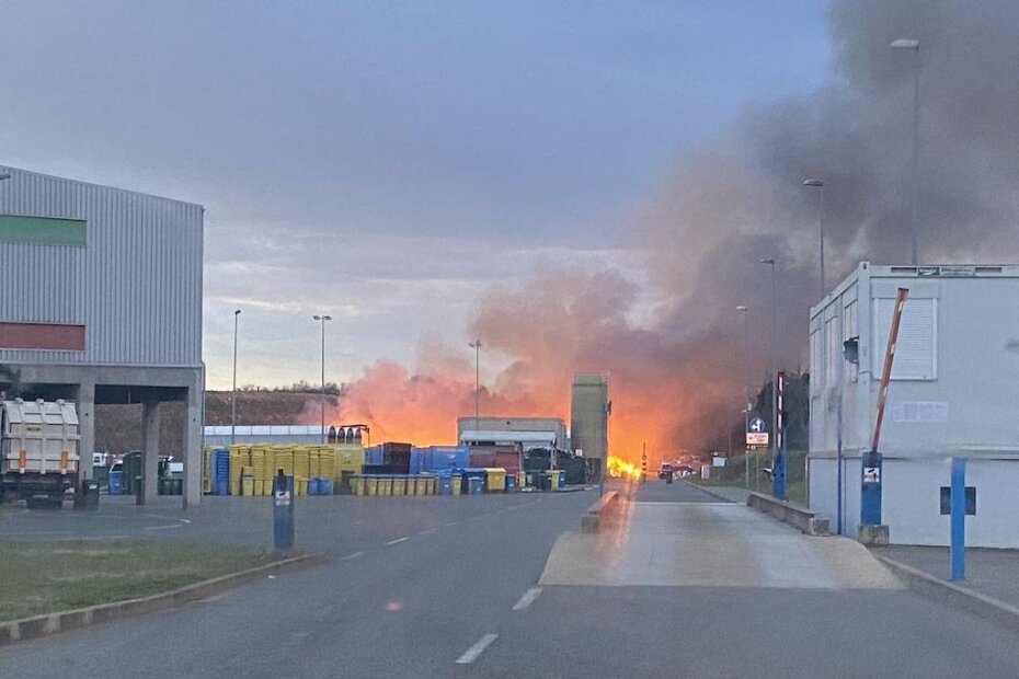 Požar na porečkom odlagalištu otpada