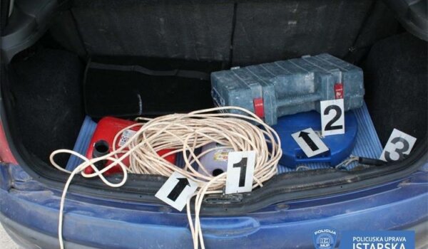 Policija zatekla na djelu serijske provalnike