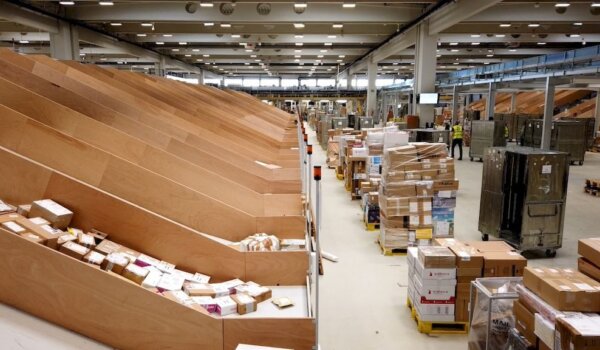 Hrvatska pošta: Dostava kasni jer nema dovoljno poštara