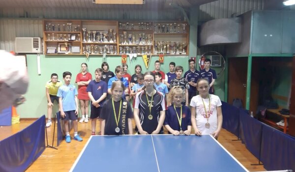 Stolni tenis: Seniorke Vrsara porazima završile superligu, mlađi uzrasti solidni na turniru u Umagu