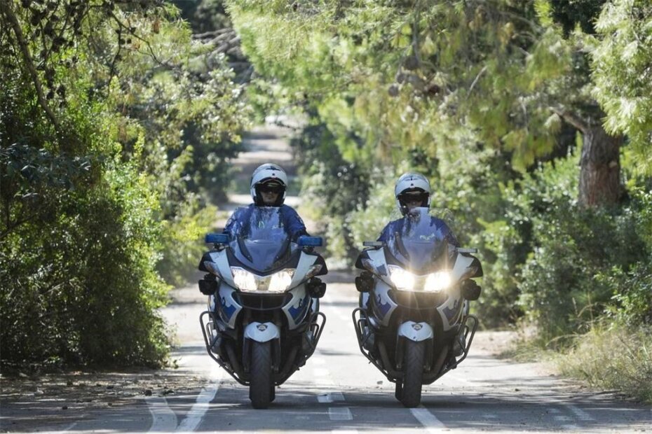 Xkx L4zqll prometna policija motoristi