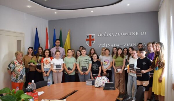 Općina Vižinada nagradila izvrsnost svojih učenika
