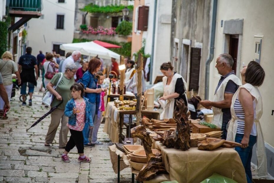 Stari samanj pod kaštelom