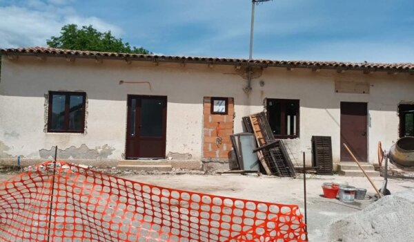 Uređuje se stara zgrada u središtu Dračevca, cijena je 45 tisuća eura + PDV