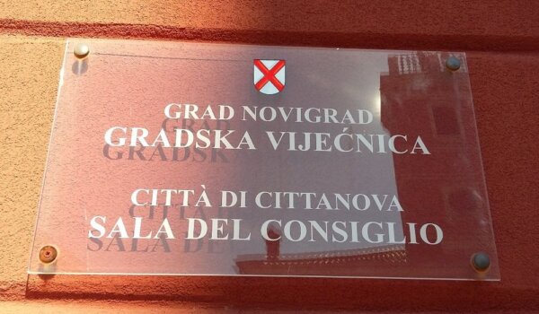 U Novigradu prigodna prodaja autohtonih proizvoda i ručno rađenih suvenira