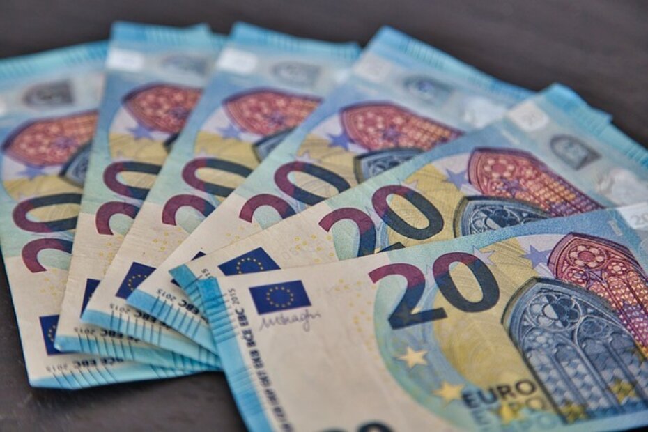 BJ88 Vv0 G8 money ge882413b8 640