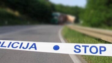 policija stop traka