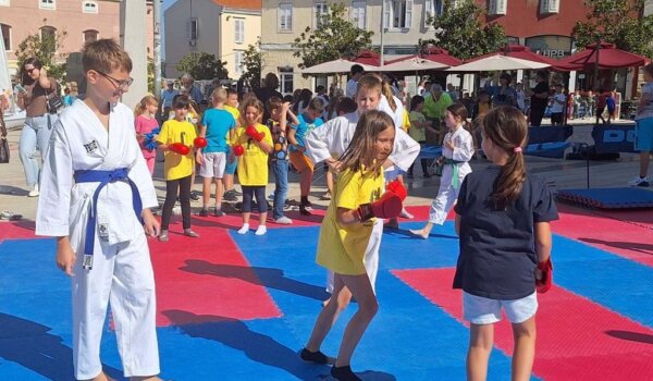 Brojni mališani sudjelovali u prezentaciji sportskih klubova