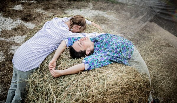 Anna Possarnig i Jerca Rožnik Novak predstavljaju "Hey, Hay/Zdravo, Seno!"