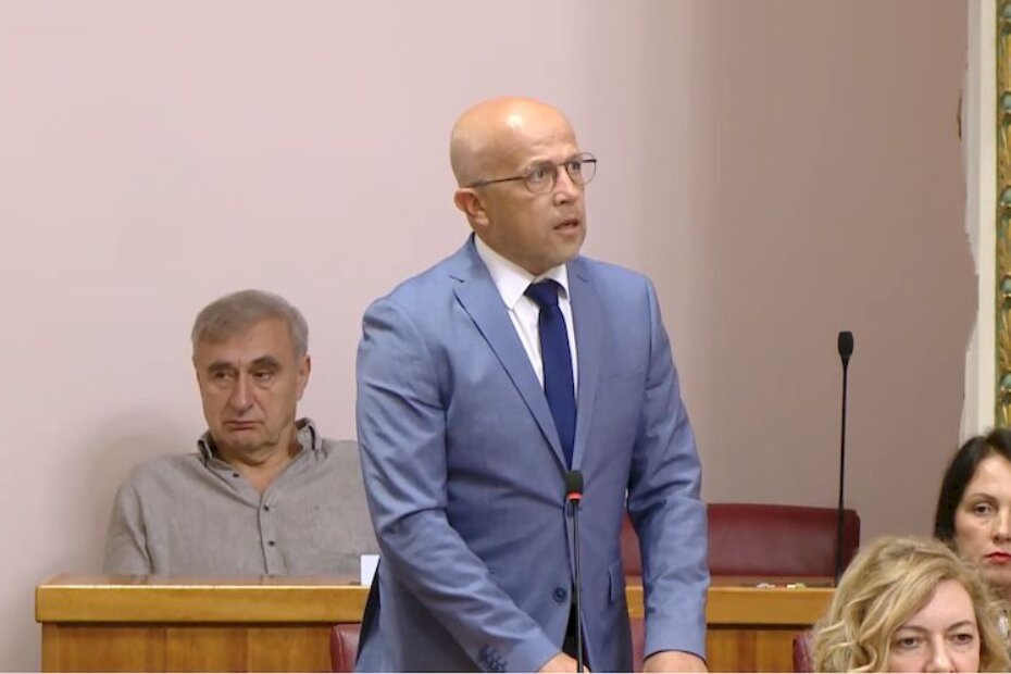 Pb I Fl2 JCU daus 19 09 2023