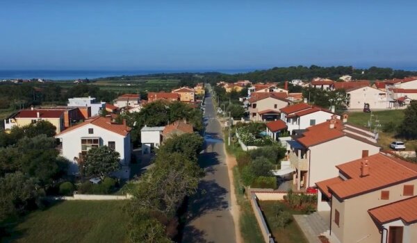 Novigrad: danas započinju radovi na ulici Strada Kontesa, trajat će do kraja siječnja sljedeće godine