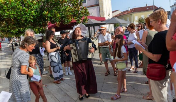 Sudionicima se svidjele interpretativne šetnje „La mula de Parenzo“