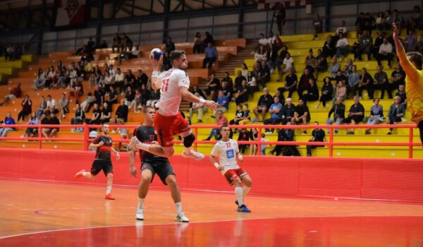 Rukometaši se iz Metkovića vratili bez bodova