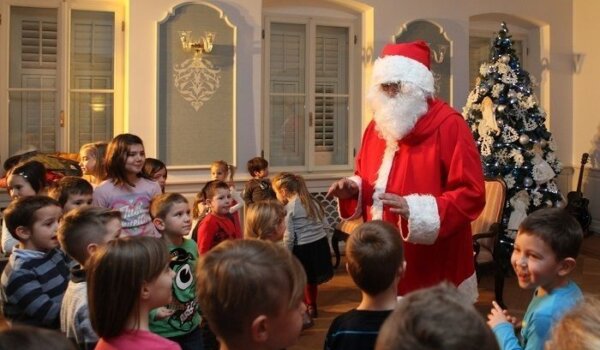 Za porečke mališane spremno 1.750 božićnih poklona