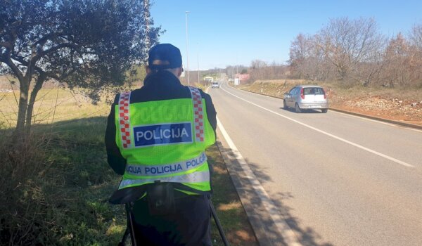 Policija sutra kontrolira brzinu diljem Istre