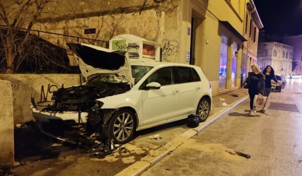Sinoć teška prometna nesreća u Puli
