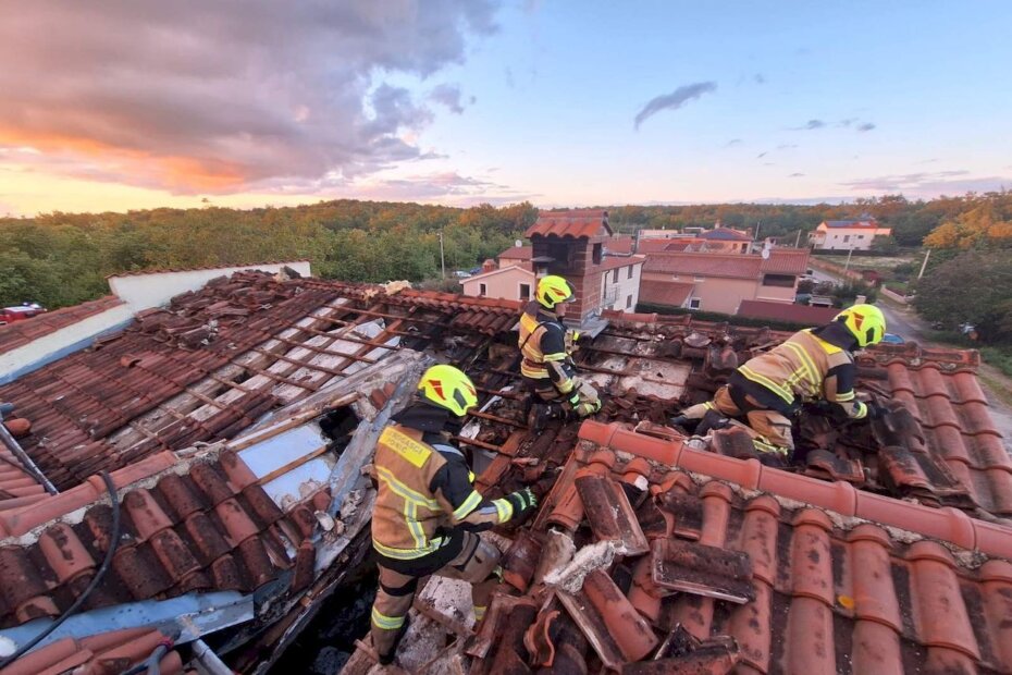 Jučer oko 18.30 sati u obiteljskoj kući u Dračevcu došlo je do zapaljenja dimnjaka