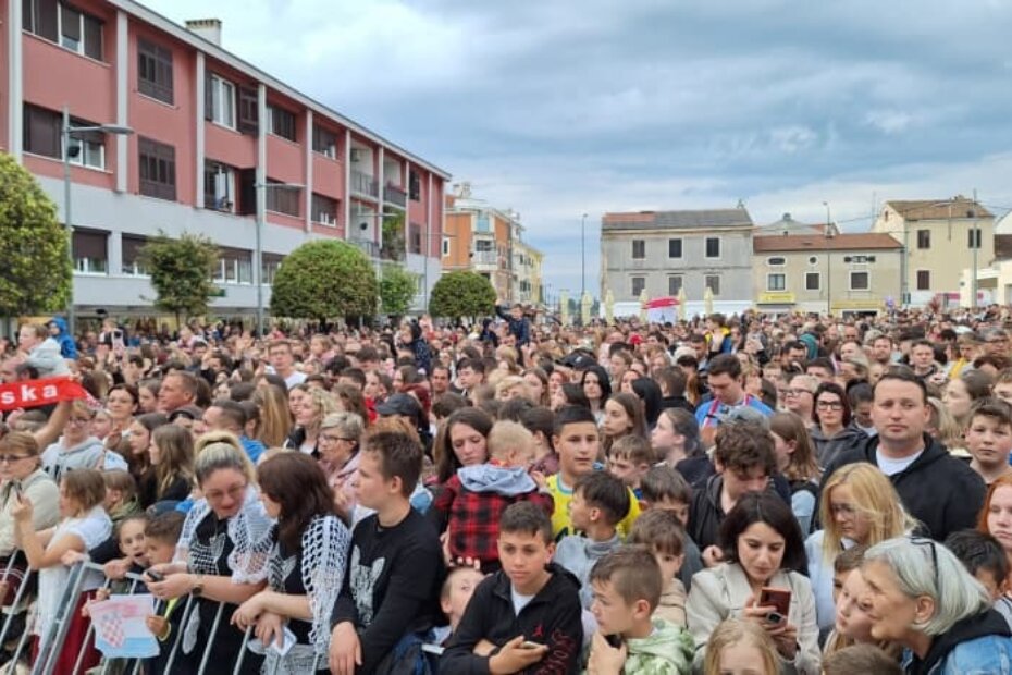 Doček Baby Lasagne u Umagu