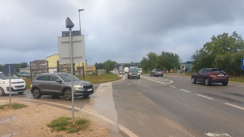 Ljeti i zimi, velike gužve su svakodnevna pojava