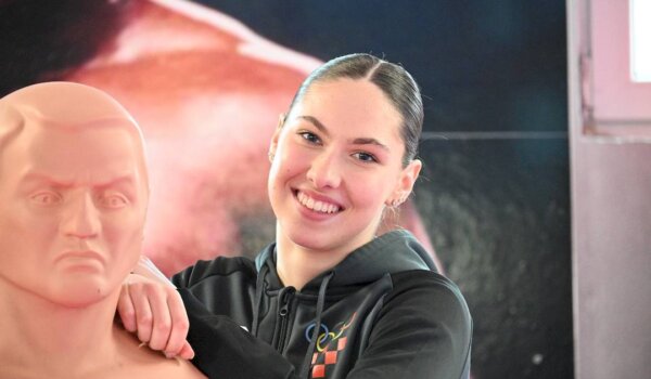 Iz ringa u sudnicu: zlatna boksačica i buduća odvjetnica, "Lavica" Eva ide po svjetsku titulu