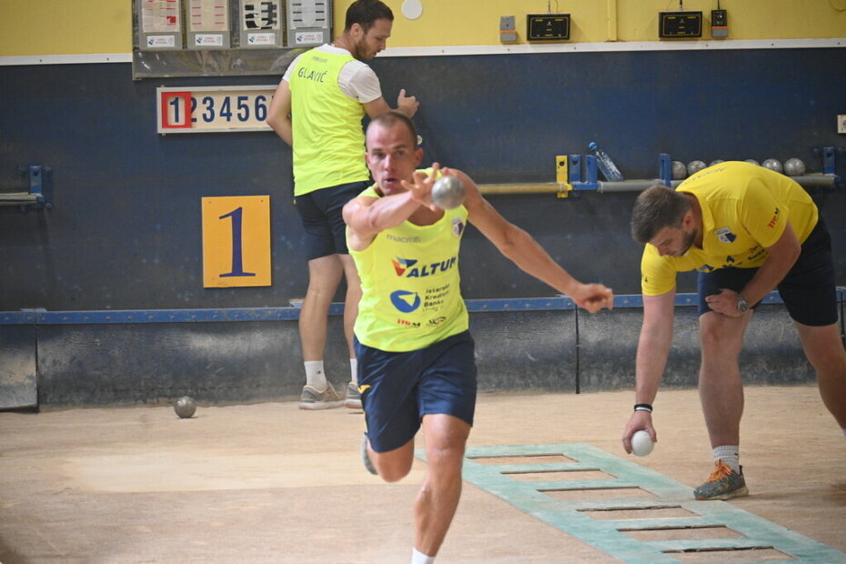 Ovoljetno pojačanje - Aleš Borčnik