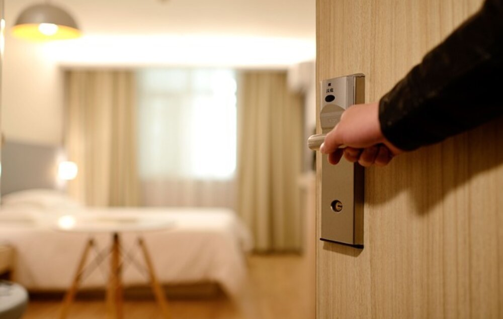 hotel soba smještaj turizam iznajmljivanje apartman