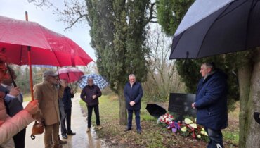 Komemoracija Valenti 1