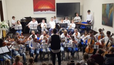 Orkestar Moderne glazbe Umjetnicke skole Porec