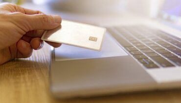 kartica plaćanje novac online bankarstvo kupovina internet računalo generička pixabay