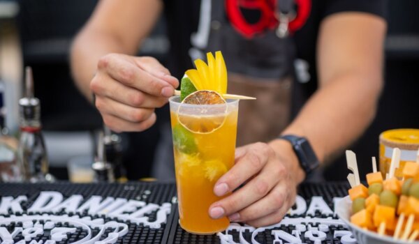 Porečki Park Olge Ban ugostio prvi cocktail festival POCO