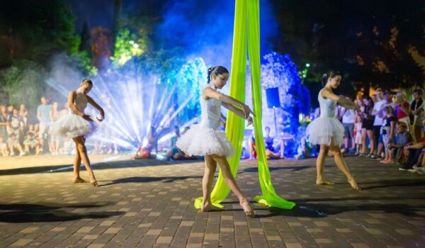 Festival sladoleda, ples na svili, koncerti i još puno toga očekuje vas ovoga tjedna u Poreču