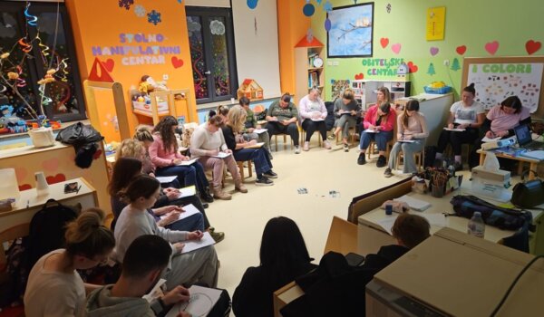 Odgojitelji vrtića u Varvarima učili kreativne tehnike regulacije stresa