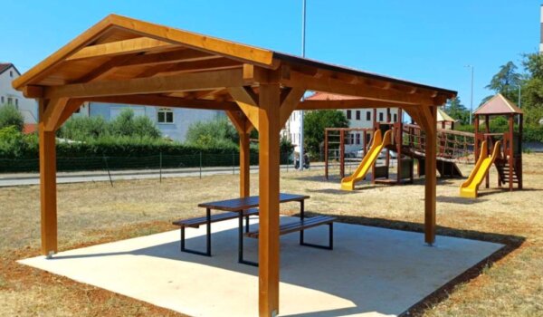 Nove piknik zone uređene na pet lokacija u Poreču i okolici