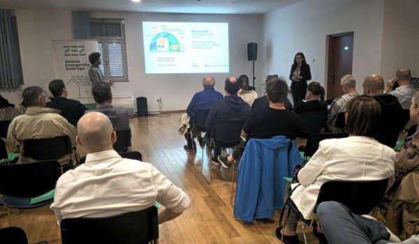 Pun Obrtnički dom na predavanju o solarnoj energiji