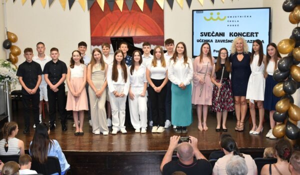 Šestaši Umjetničke škole Poreč koncertom svečano završili školovanje