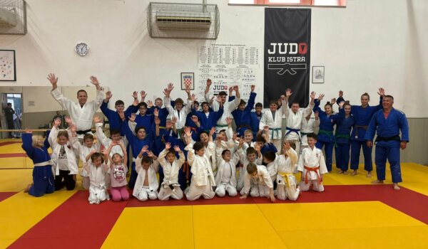 Mladi judaši iz Poreča osvojili 17 medalja na turniru u Labinu