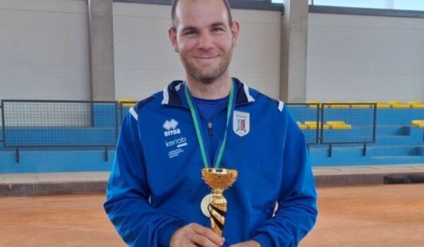 Boćanje: Prvak Istre u preciznom izbijanju postao Porečan Steven Benolić