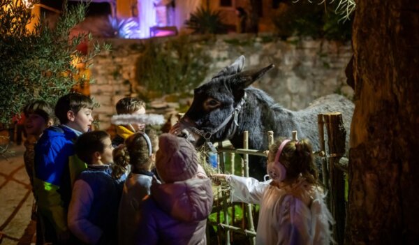 U Svetom Lovreču u subotu ponovno Žive jaslice
