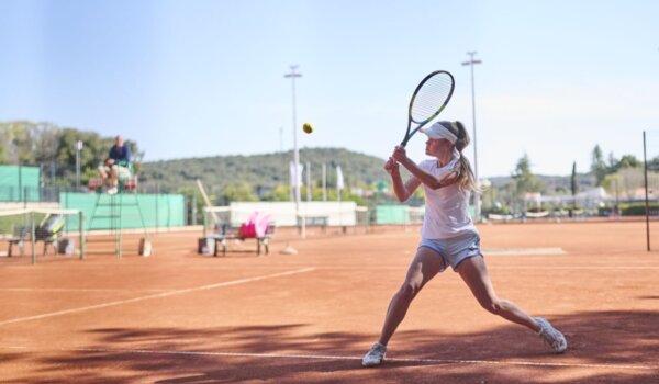 Perin memorijal u Vrsaru okupio 280 mladih tenisača iz 30 zemalja