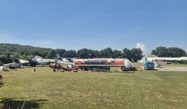 Općina Vrsar pojasnila odluke o upravljanju Aerodromom Vrsar