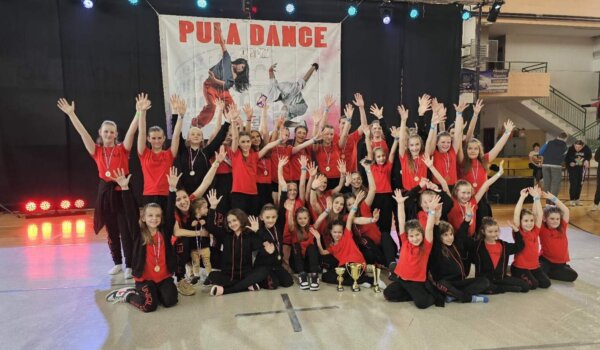 Studio Unique na Pula Dance Openu izveo devet koreografija, među njima i pobjedničku