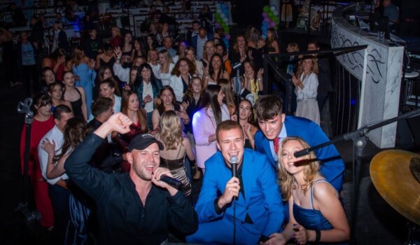 Spektakl u Byblosu: Maturalna večer TUŠ-a kao iz snova