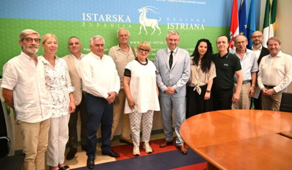 Istarska županija podupire izdavanje knjiga i monografija vrijednih za baštinu