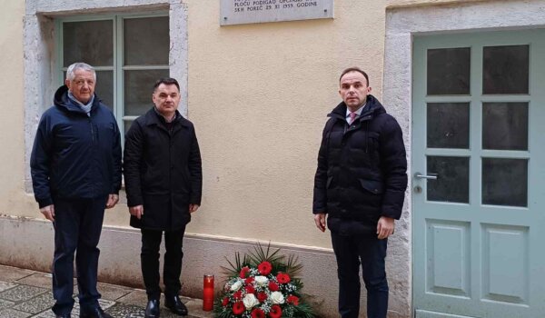 Poreč se prisjeća Antona Grabara, vođe pobune mornara u Boki kotorskoj