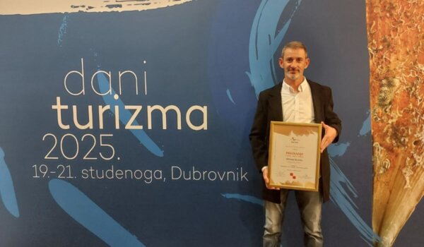 Milan Kodić iz Plave Lagune dobitnik nagrade „Čovjek – ključ uspjeha u turizmu 2025.“