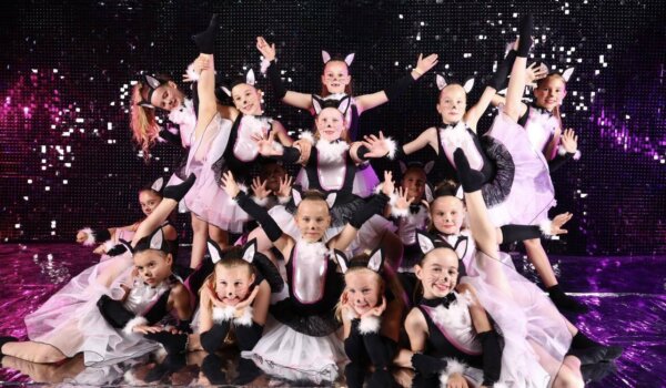 Plesačice i plesači SPK-a USB Poreč osvojili 31 medalju na natjecanju u Delnicama