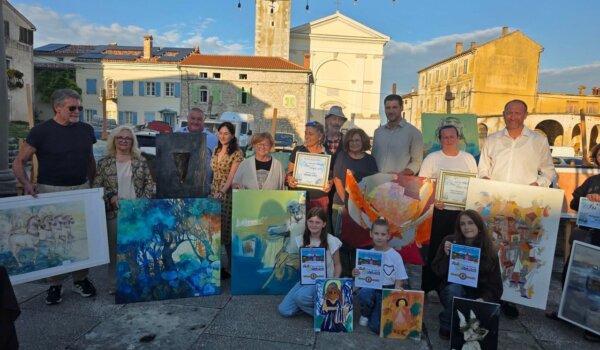 Od školaraca do iskusnih umjetnika: Ars Sacra okupila slikare u Vižinadi