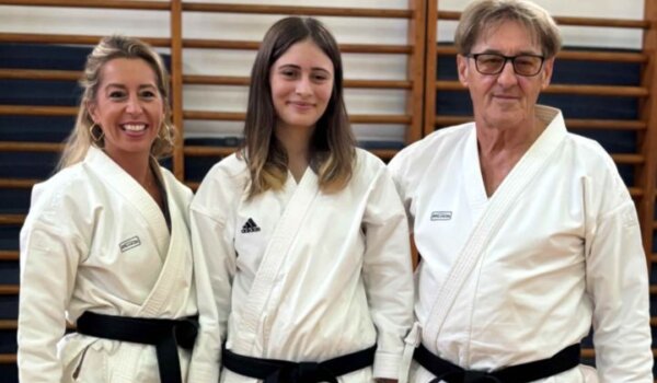 Članica karate kluba Finida Marija Šimunović položila za crni pojas